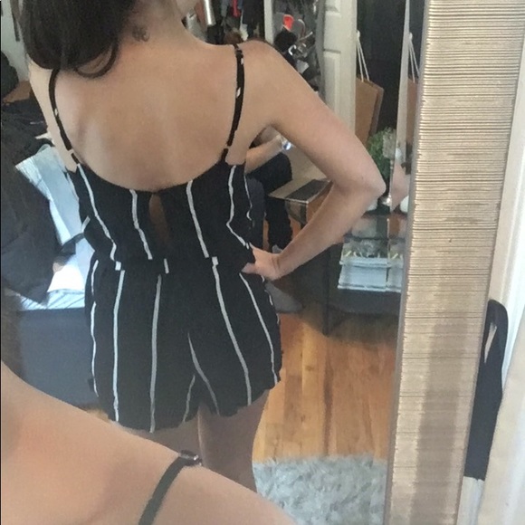 Size Small Romper - Picture 2 of 2
